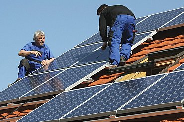 Zájemci o sdílení elektřiny v ČR se mohou registrovat, centrum spustilo systém