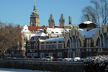 VAK Hradec Králové dá loňský zisk na investice, bude vykupovat vlastní akcie