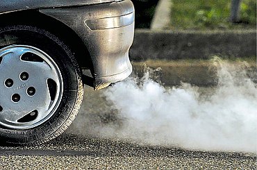 Nulové emise z aut jsou chvályhodné, ale ne za každou cenu, zní z Evropského účetního dvora