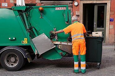 Brno třídí odpad moderně. Rok provozu automatické třídicí linky