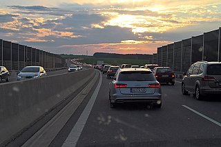 Čínské automobilky v Česku posilují. Rostou prodeje, ale i počet značek